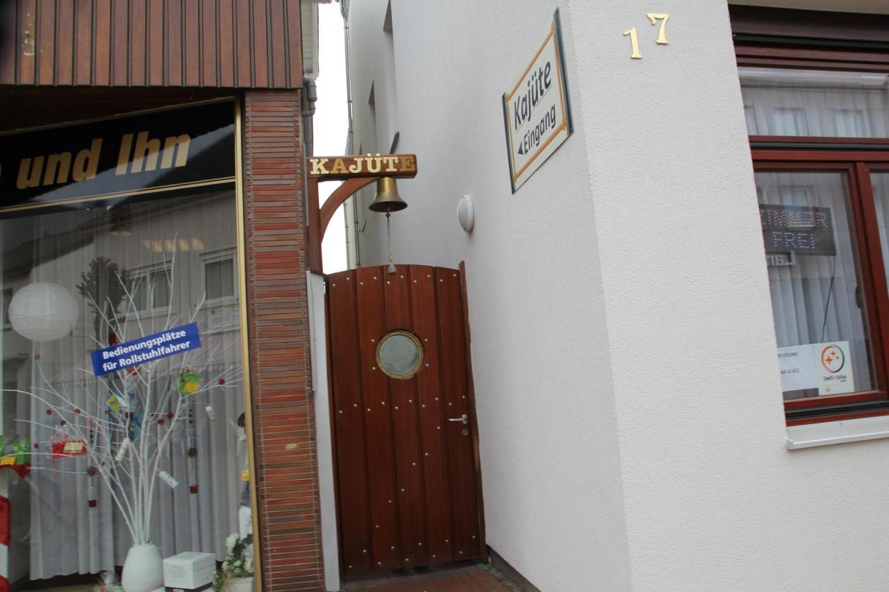 Kajuete Hotel Brake  Kültér fotó